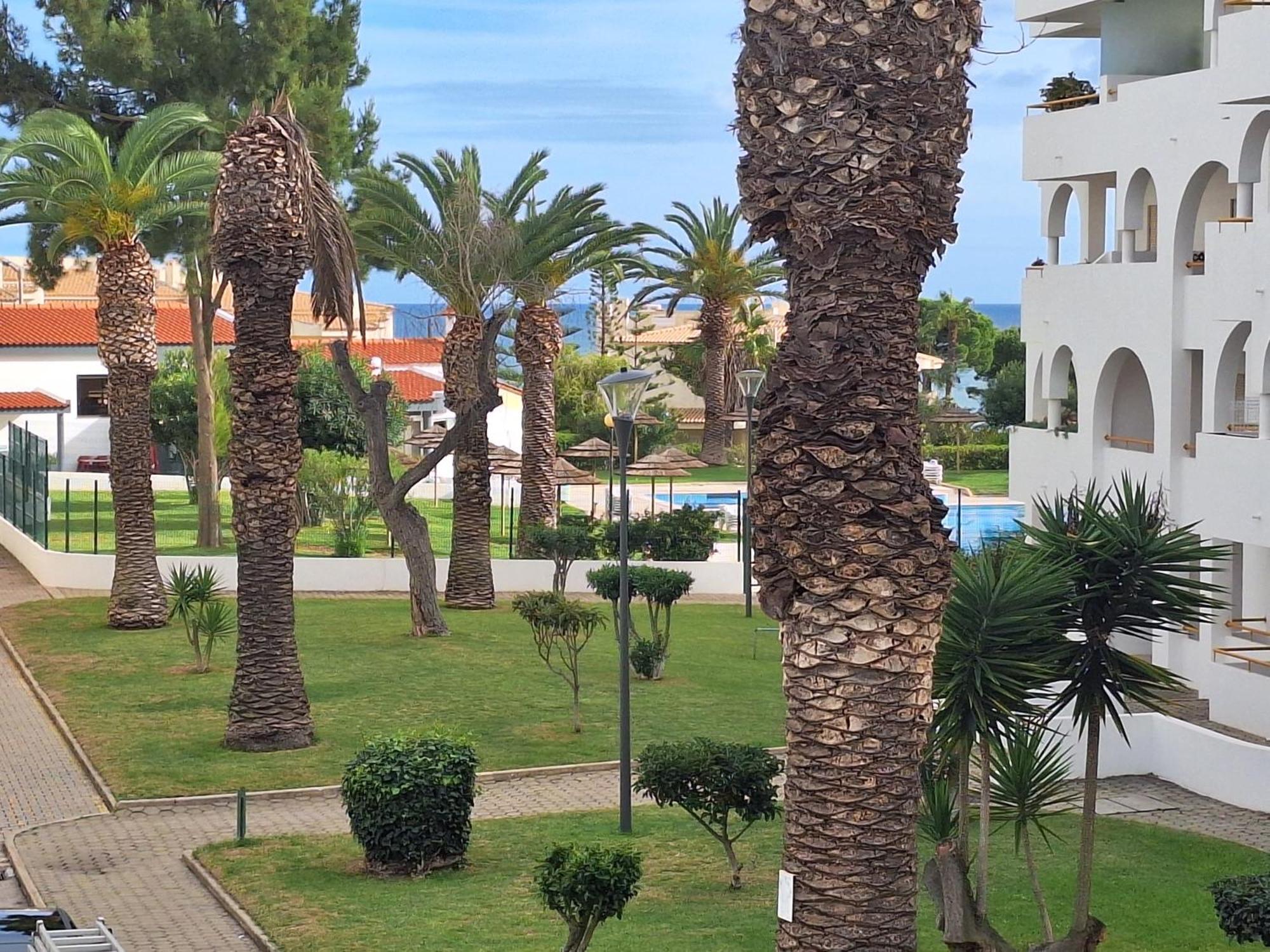 Palmeira Sol- 2 Bedrooms 300M From The Beach Ocean View 포르체스 외부 사진